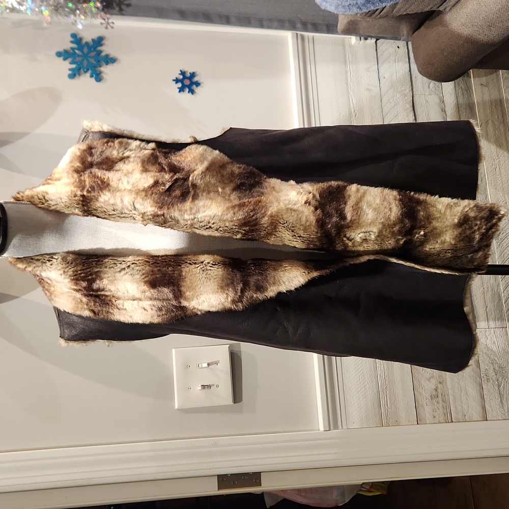 Iman Women's sz 1X Faux fur reversible vest open front